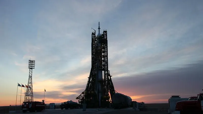 Роскосмос