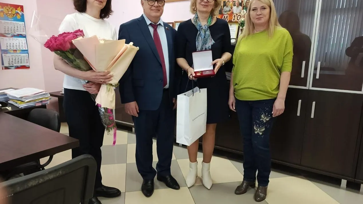 https://vk.com/a_naumov_kprf