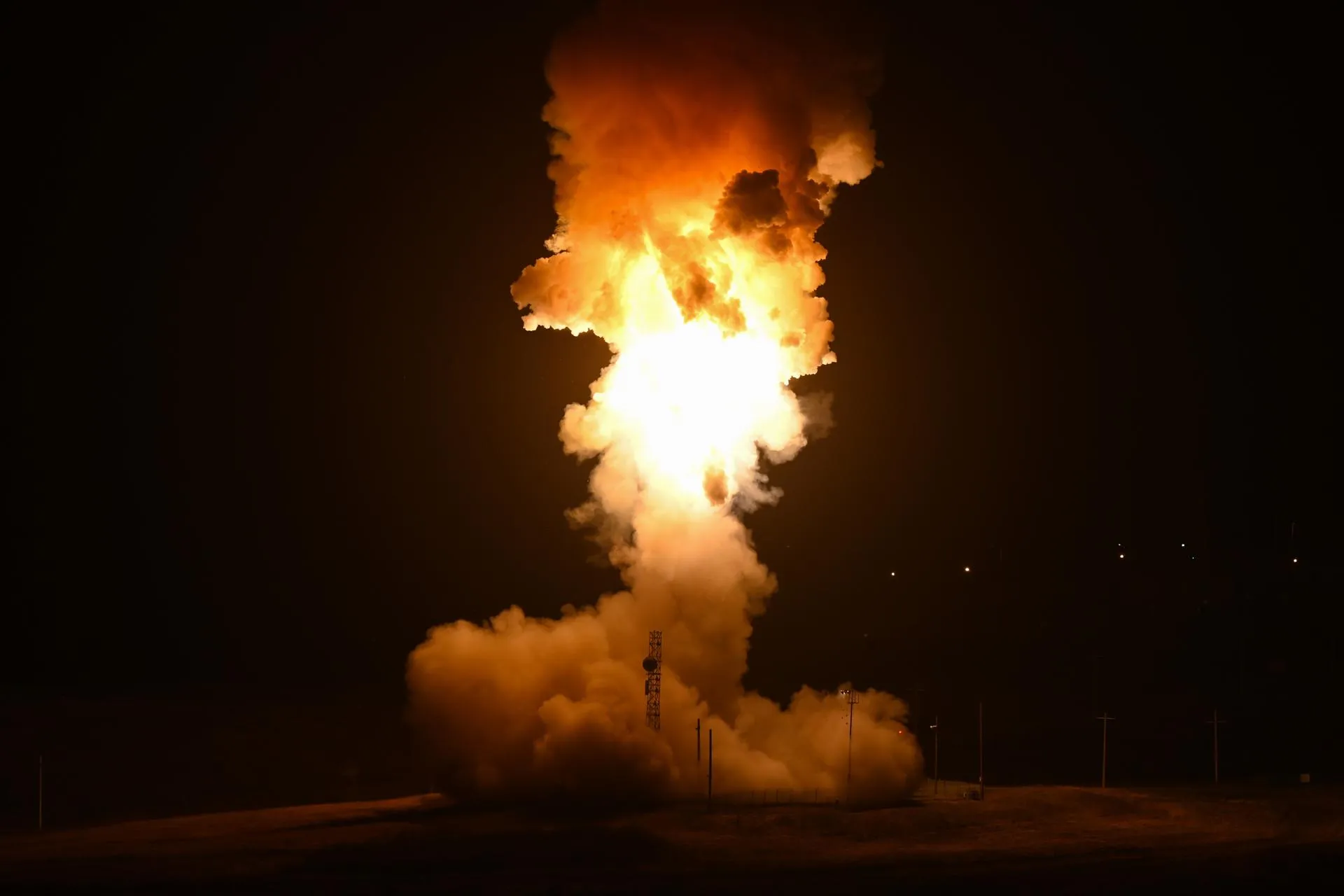 U.S. Navy/Keystone Press Agency