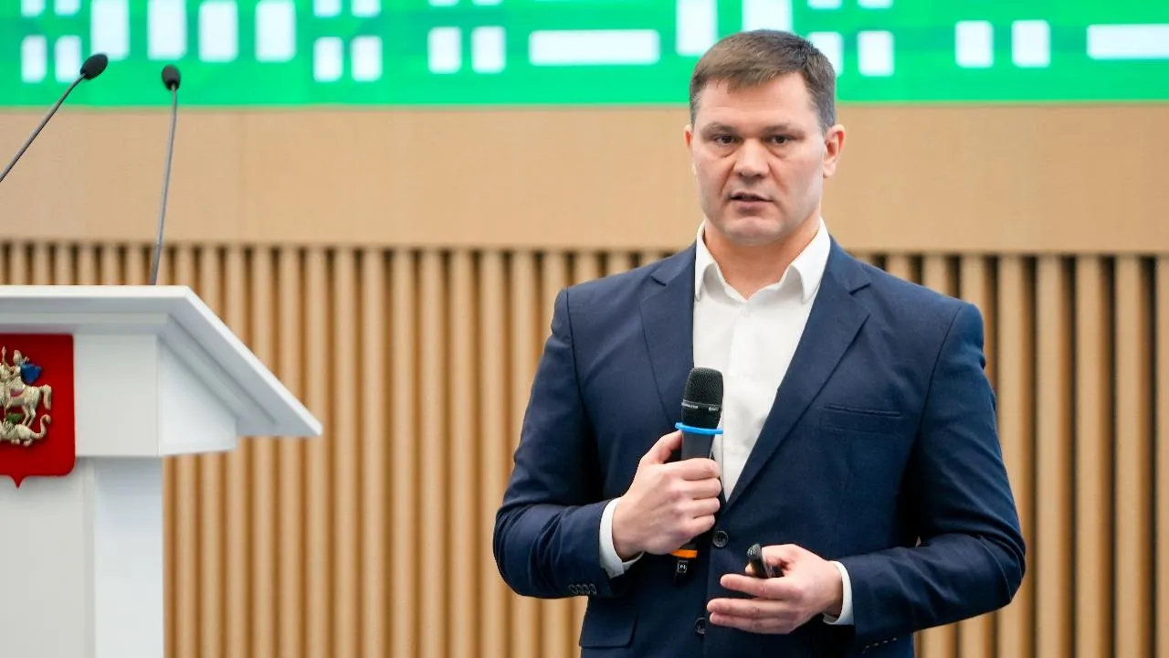 Сергей Воропанов поздравил педагогов Подмосковья с Днем учителя