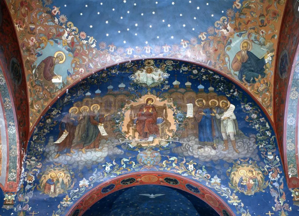 Настенная роспись в храме Тихвинской иконы Божией Матери. Находится на Соборной площади Коломенского кремля в Коломне