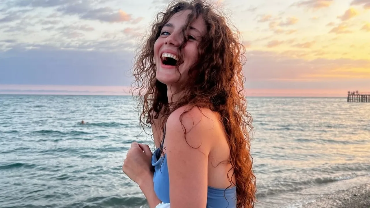 Звезда новой «Молодежки» Поплавская рассказала о последнем сообщении Золотовицкого