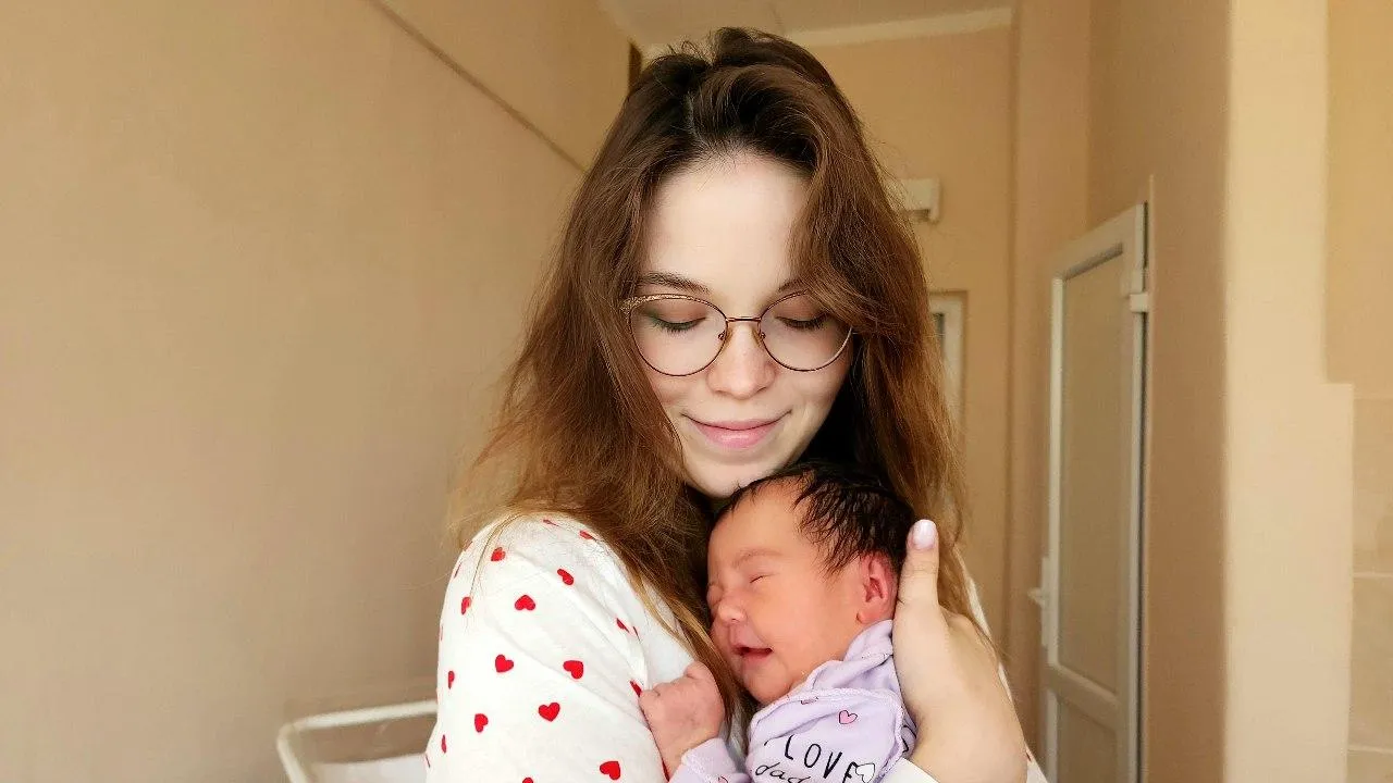 Специалисты НИКИ детства подготовили рекомендации для поддержки здоровья будущих матерей