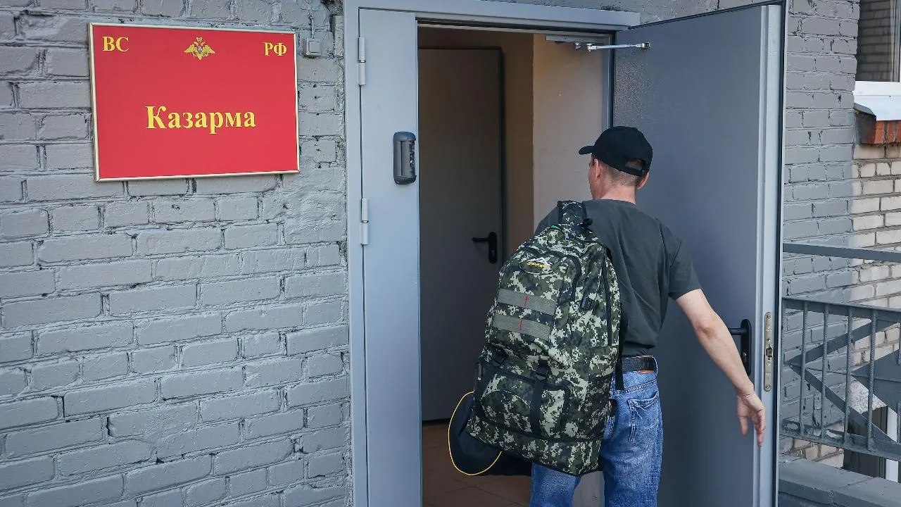 Жителям Подмосковья рассказали о льготах, доступных при заключении контракта от региона