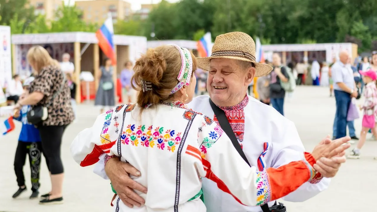 Жителей Подмосковья смогут принять участие во Всероссийском диктанте «Россия — дом народов»