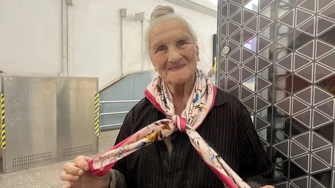 95-летнюю актрису Лидию Доротенко, сыгравшую в «Полосатом рейсе», обнаружили в ужасном состоянии