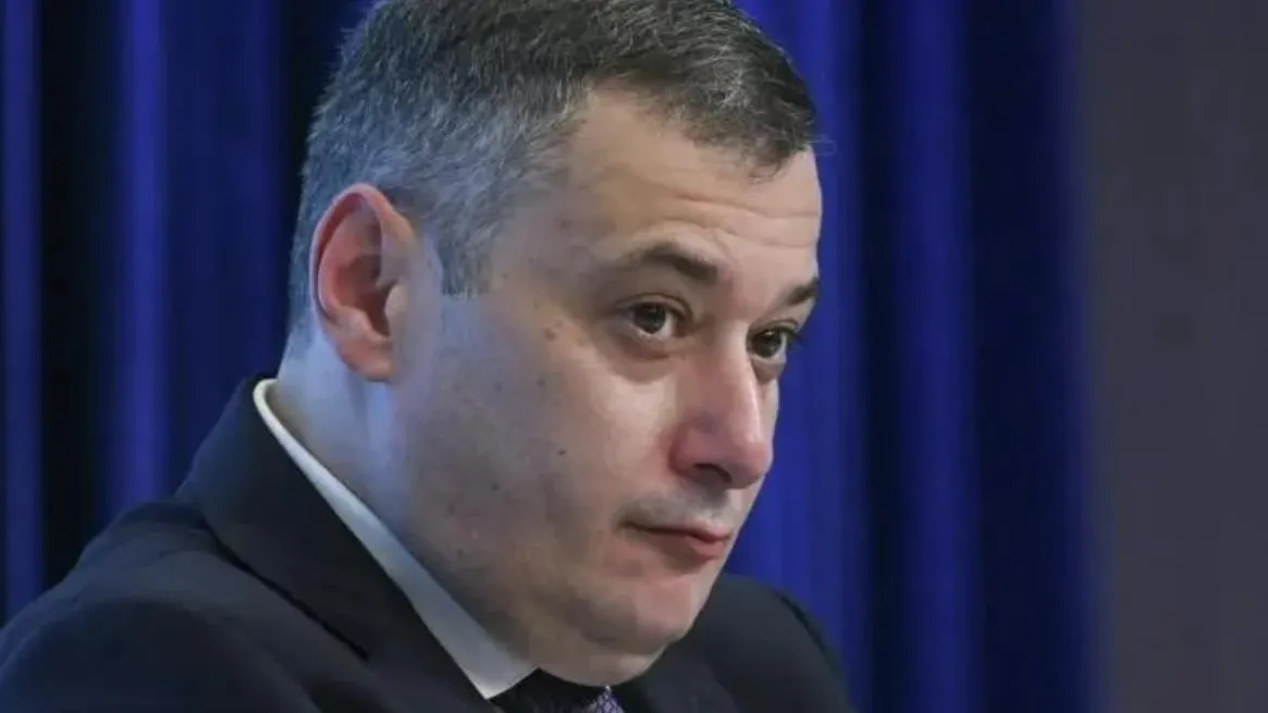 Александр Хинштейн