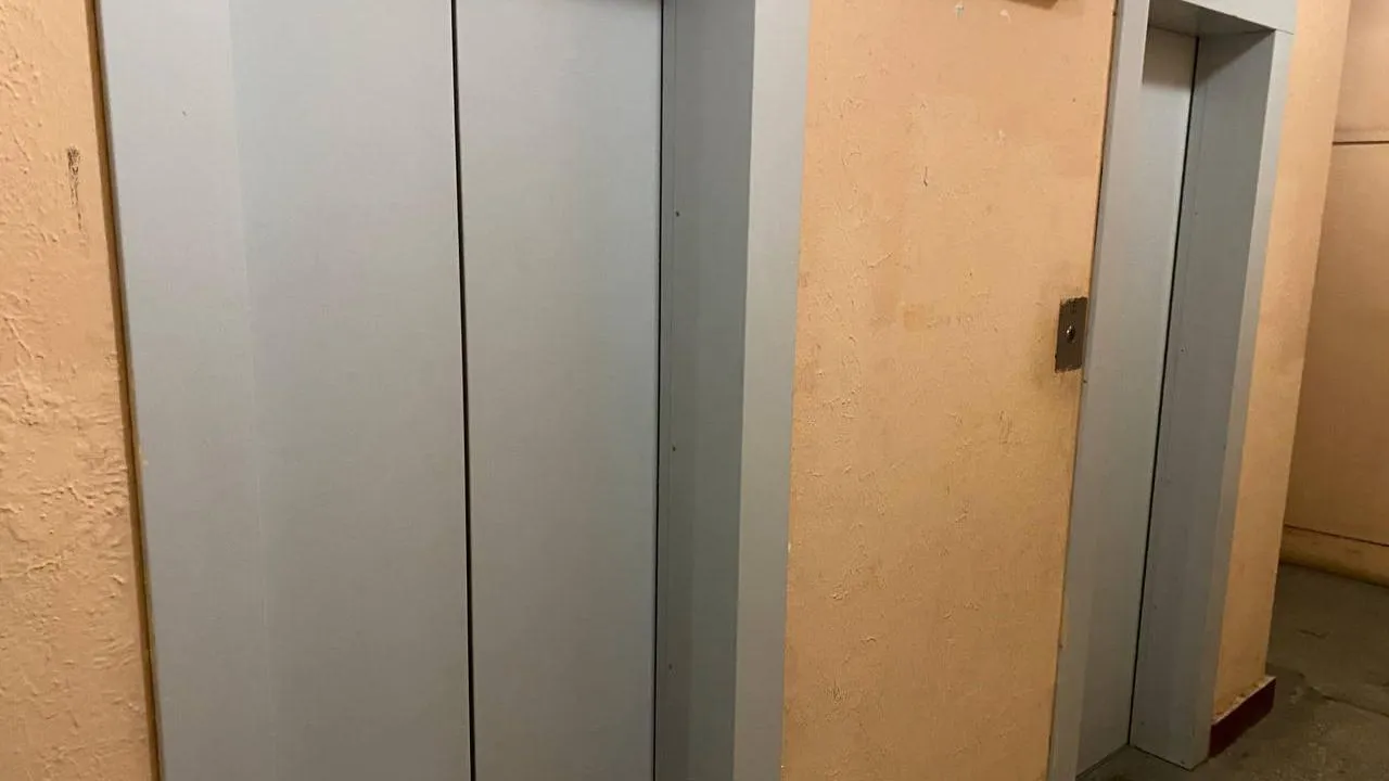В Подмосковье за месяц в рамках текущего ремонта привели в порядок около 3,7 тыс. лифтов