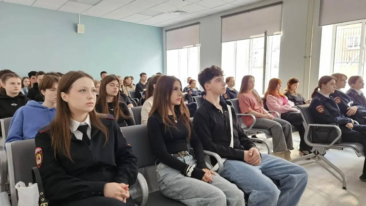 «Разговоры о важном», посвященные Дню космонавтики, прошли в школах и колледжах Подмосковья