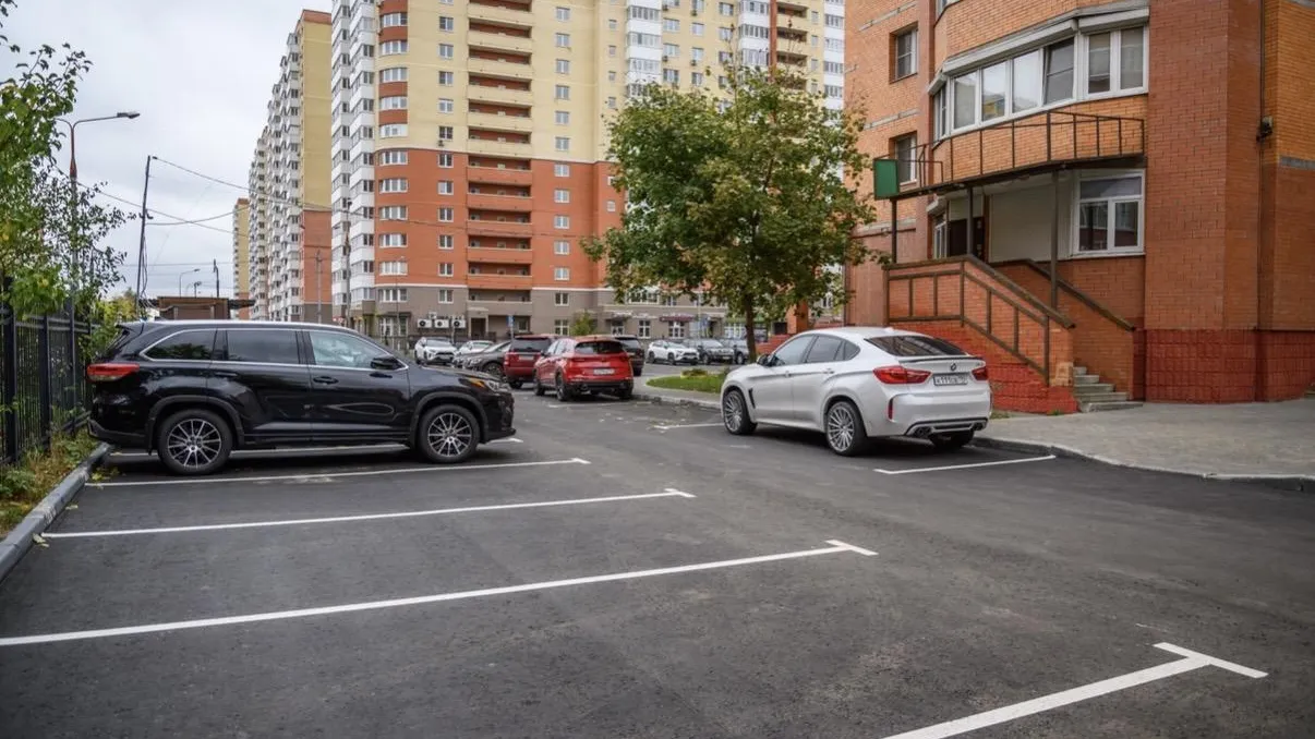 В Московской области благоустроили почти 400 дворов