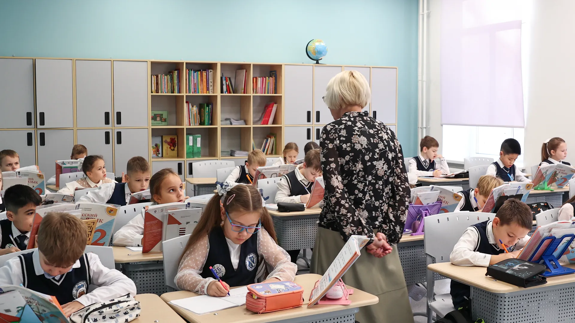 В Химках по президентской программе модернизировали одну из старейших в городе школ