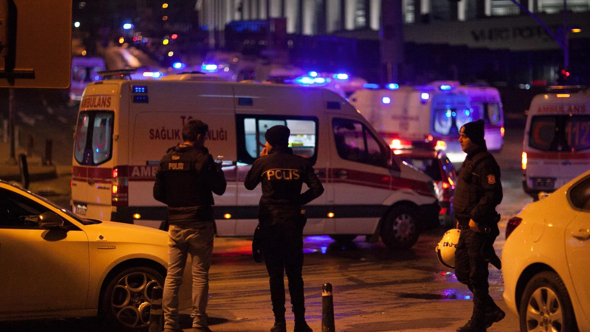 Emrah Oprukcu/ZUMAPRESS.com