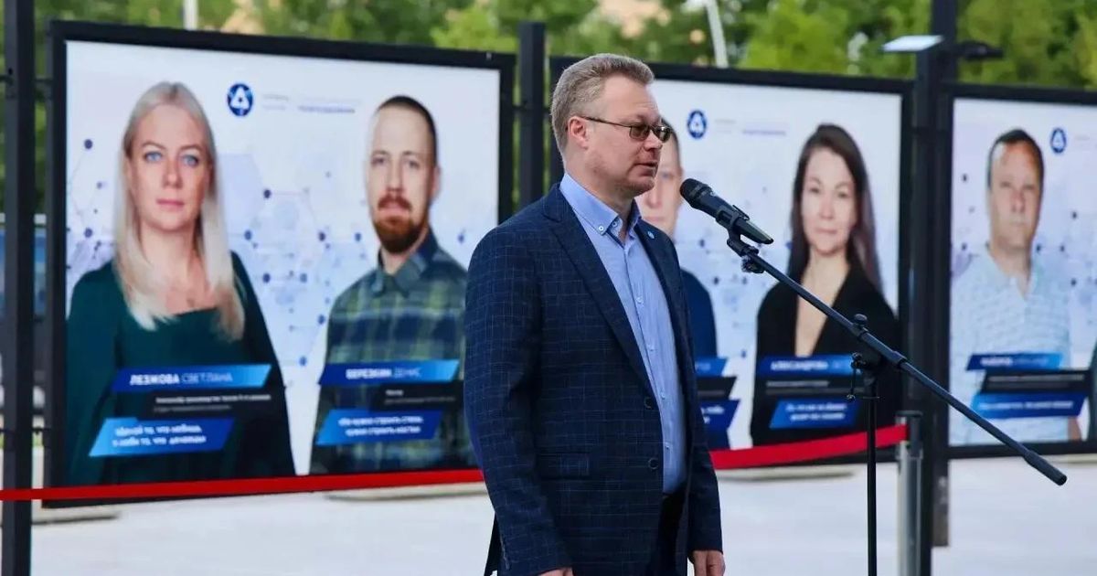 Лица успеха: на Машзаводе открылась выставка передовиков производства - REGIONS.ru