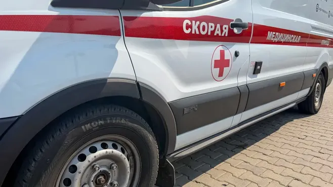 Подросток в Москве набросился с ножом на фельдшера и санитара