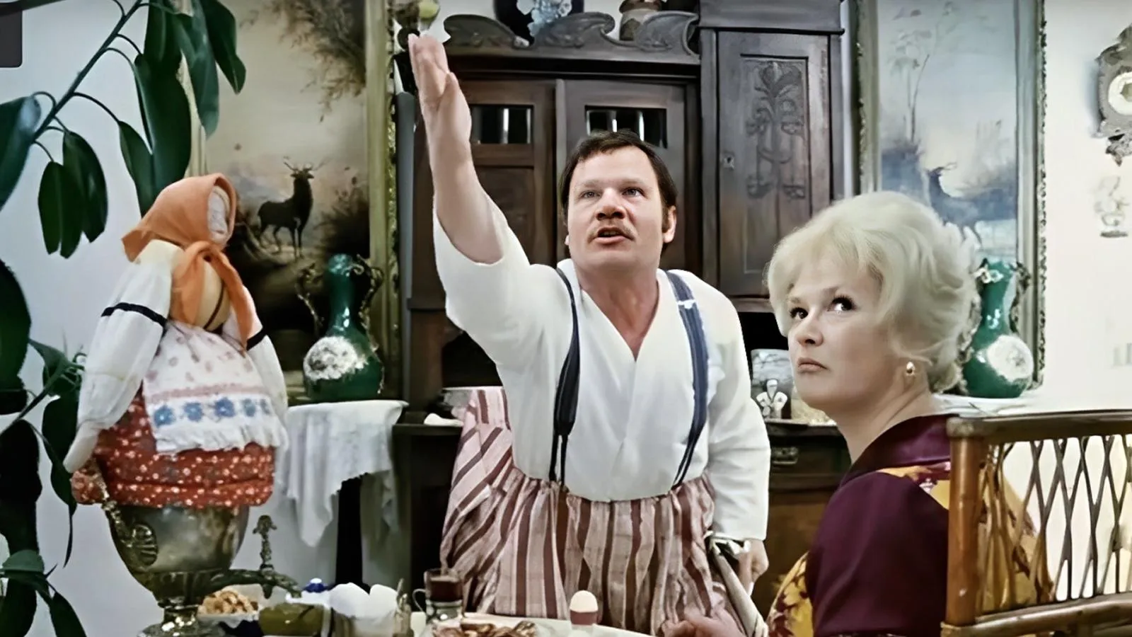 Нина Гребешкова и Михаил Пуговкин в фильме «Не может быть!», 1975 год