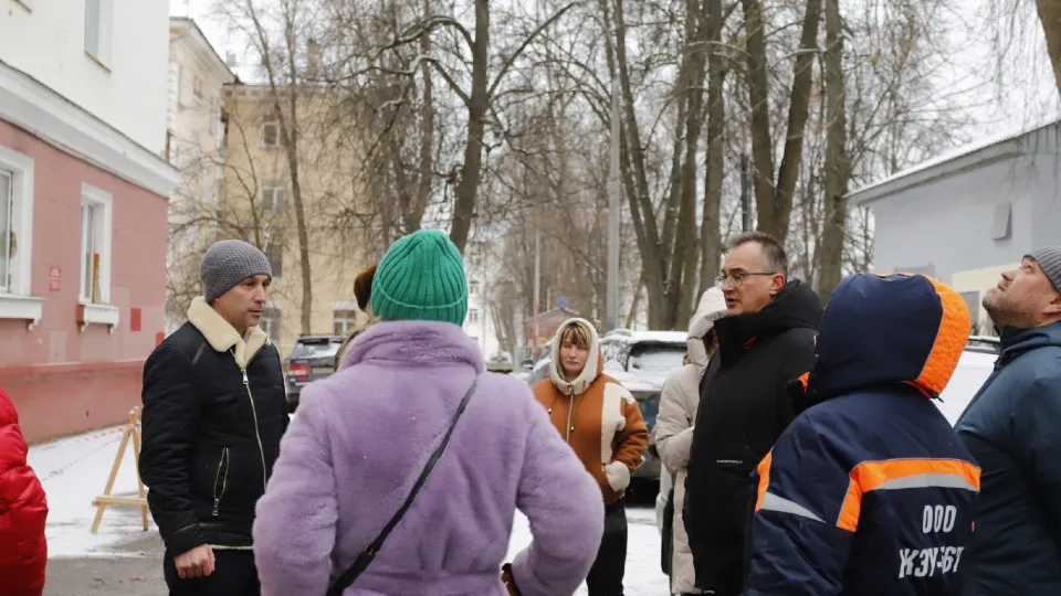 Нодар Бощеван проводит встречу с жителями Фрязина. Фото: пресс-служба администрации г. о. Фрязино&nbsp;