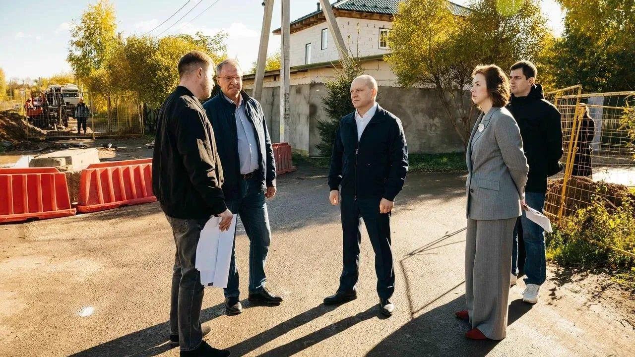 Глава Городского округа Пушкинский проверил стройку канализации в «Заветах Ильича»: что уже сделали