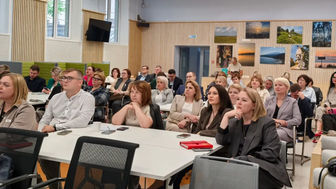 Руководители школ Подмосковья проходят обучение по стандарту качества управленческого проектирования