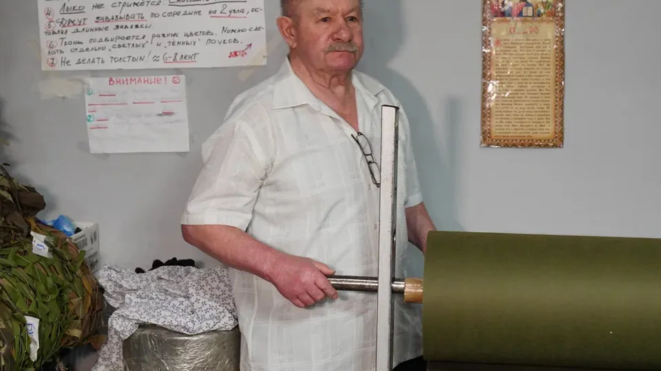 Евгений Мельников - один из самых старших участников волонтерского объединения. Фото: REGIONS/Сергей Хакимов