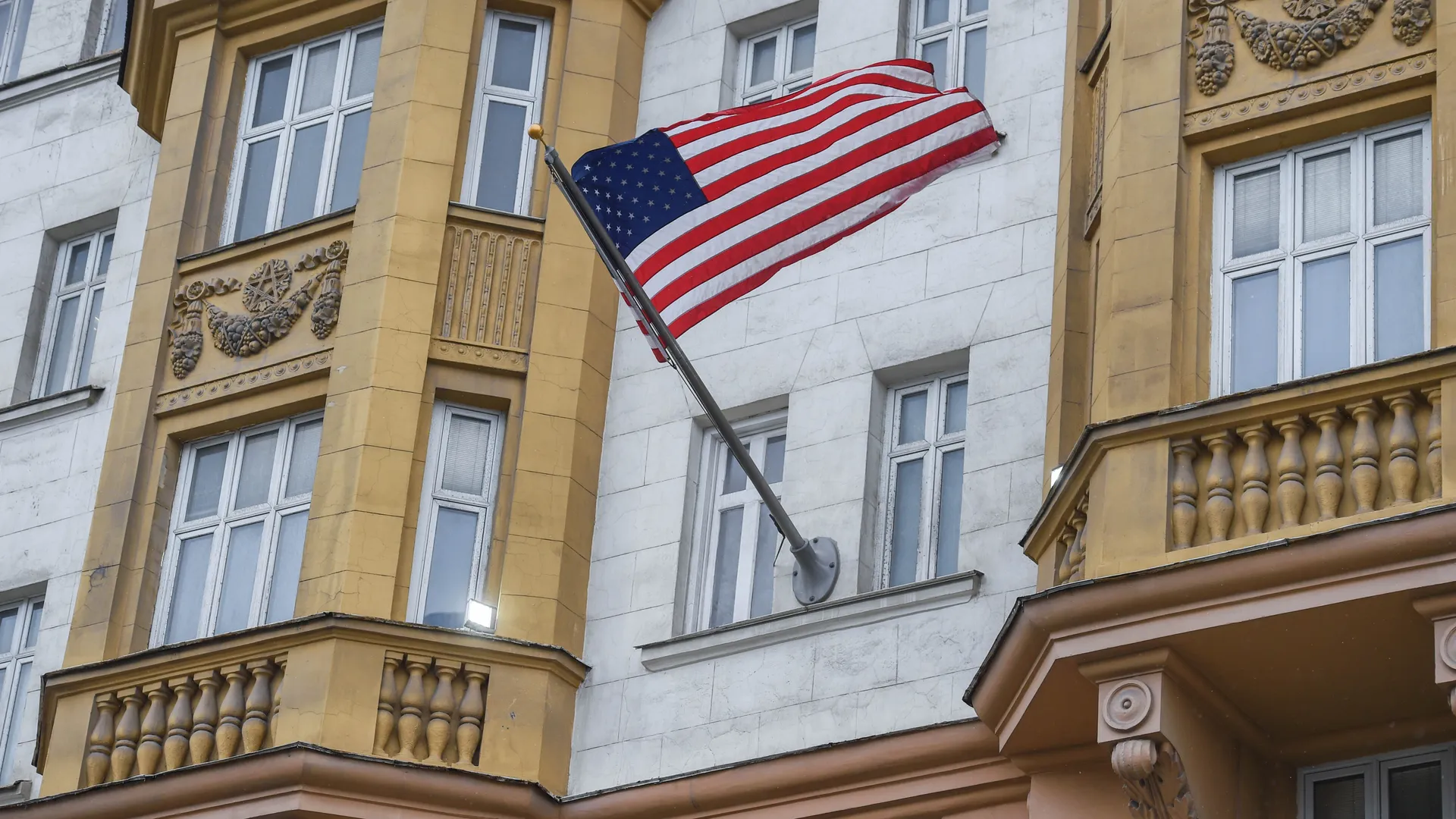 «Грандиозный нарцисс»: психиатр поставил диагноз Трампу и объяснил его скандалы с Папой Римским
