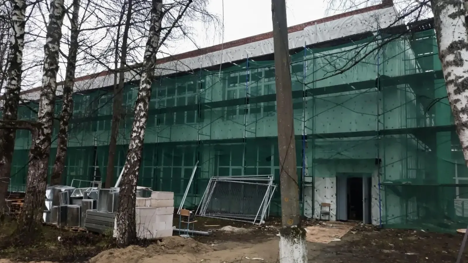 В Одинцово наполовину завершили капремонт Звенигородского филиала Красногорского колледжа