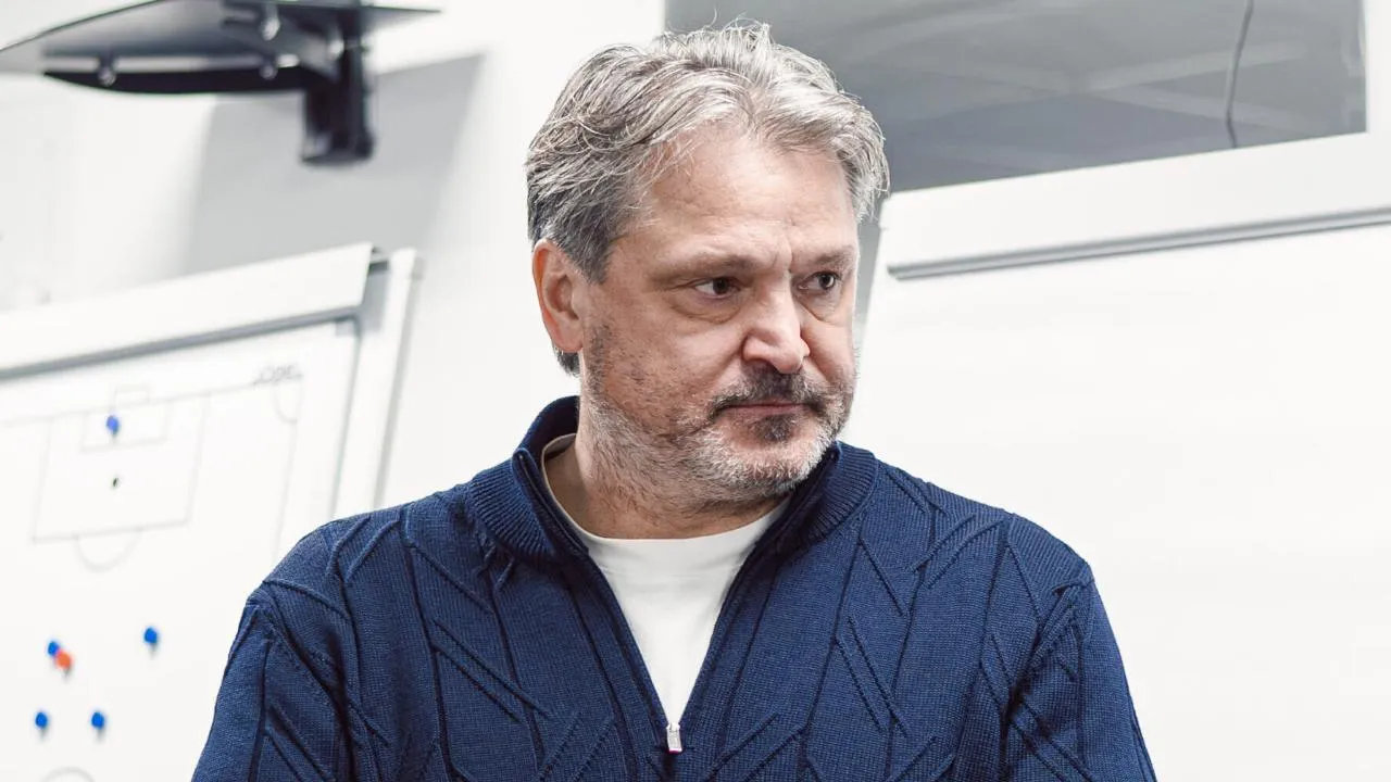 Тренера махачкалинского «Динамо» наказали за мат крупным штрафом