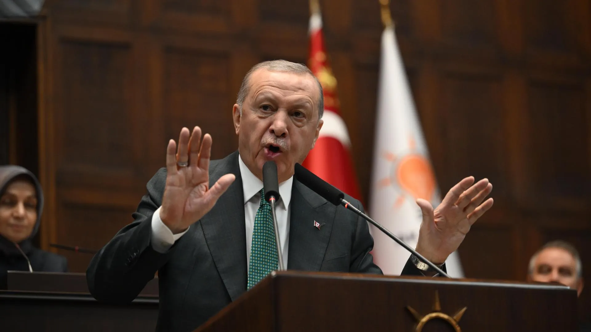 Mustafa Kaya/XinHua
