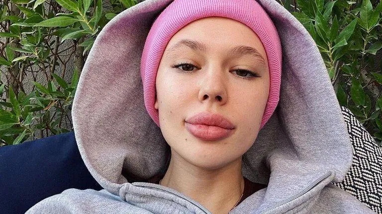 Соцсети Дарьи Еропкиной