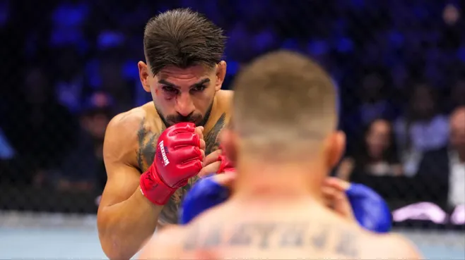 Стали известны возможные соперники Топурии в UFC