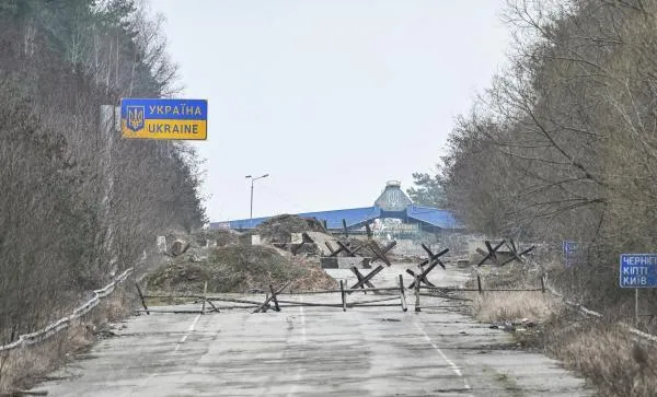 Граница Белоруссии и Украины возле пункта пропуска Новая Гута Гомельской области