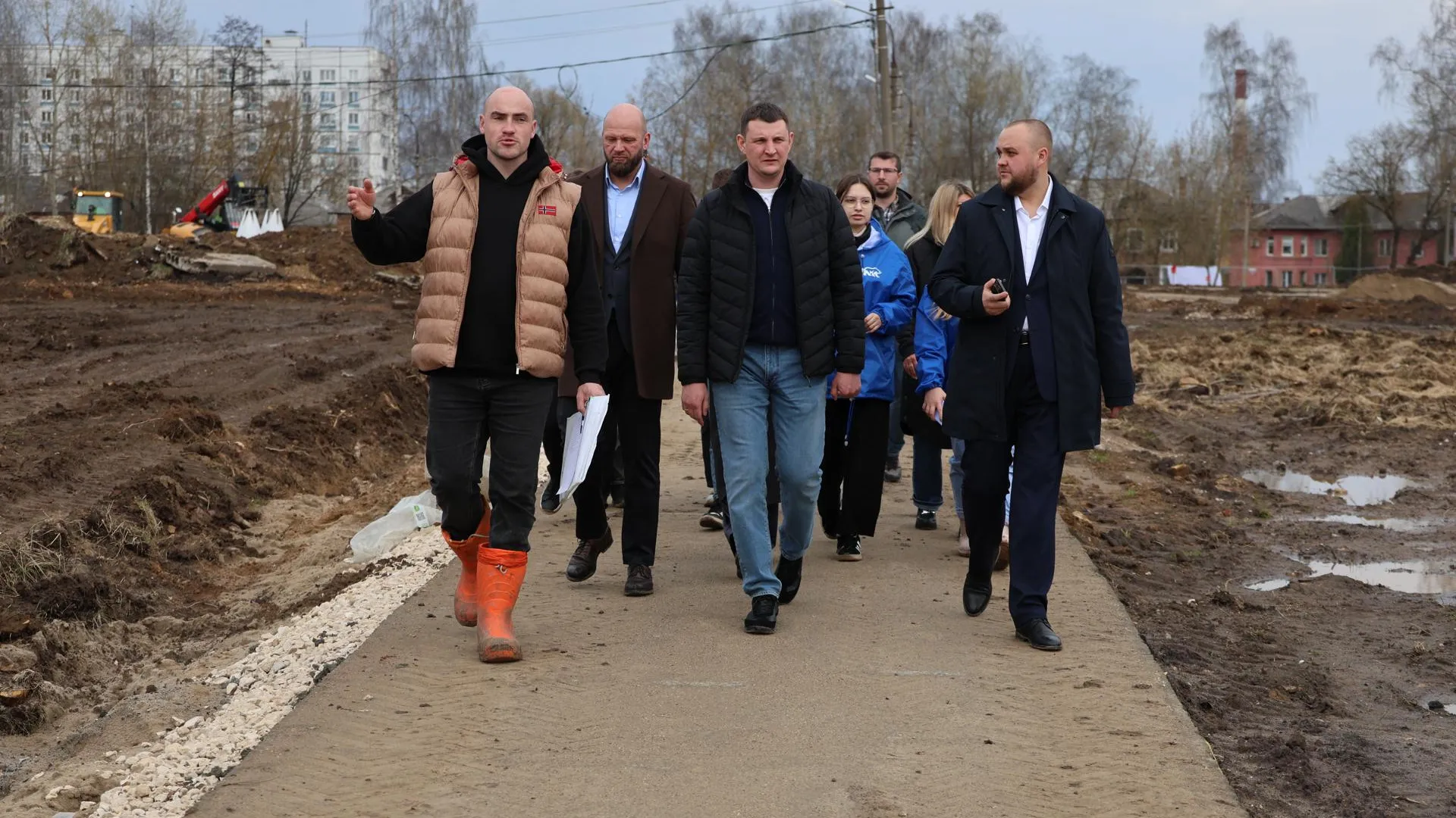 В Павловском Посаде полным ходом идет реконструкция ДК Потапова
