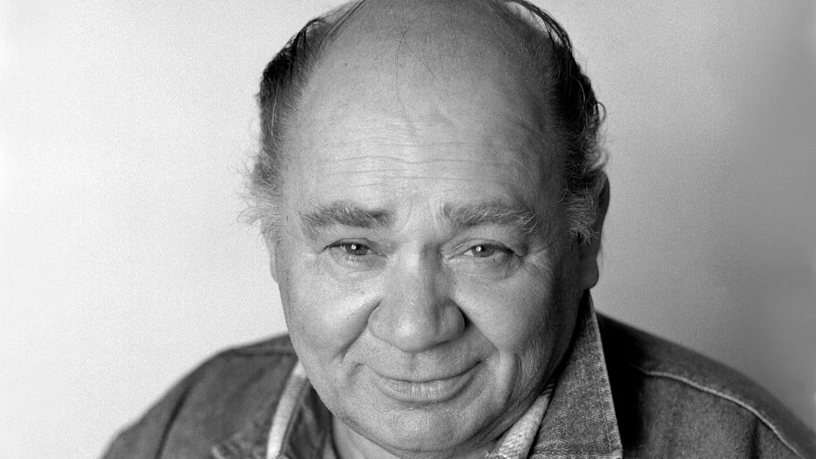 Евгений Леонов. Aleksandr Sternin