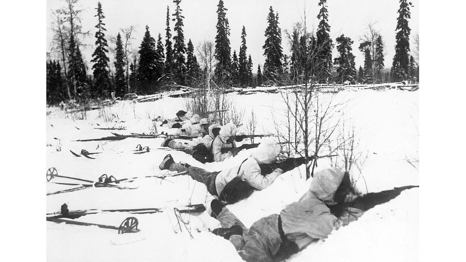 Финские солдаты-лыжники, январь 1940 года