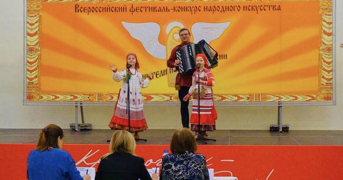 Сразу 17 наград привезли красногорские ансамбли со Всероссийского фестиваля - REGIONS.ru