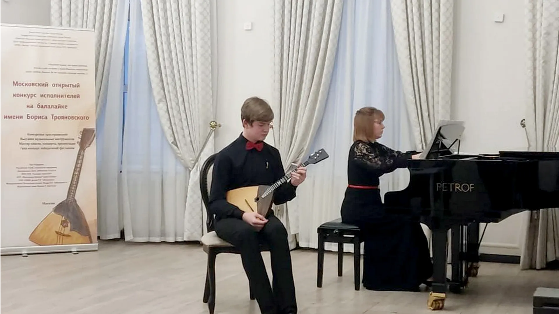 Фото Луховицкой детской школы искусств