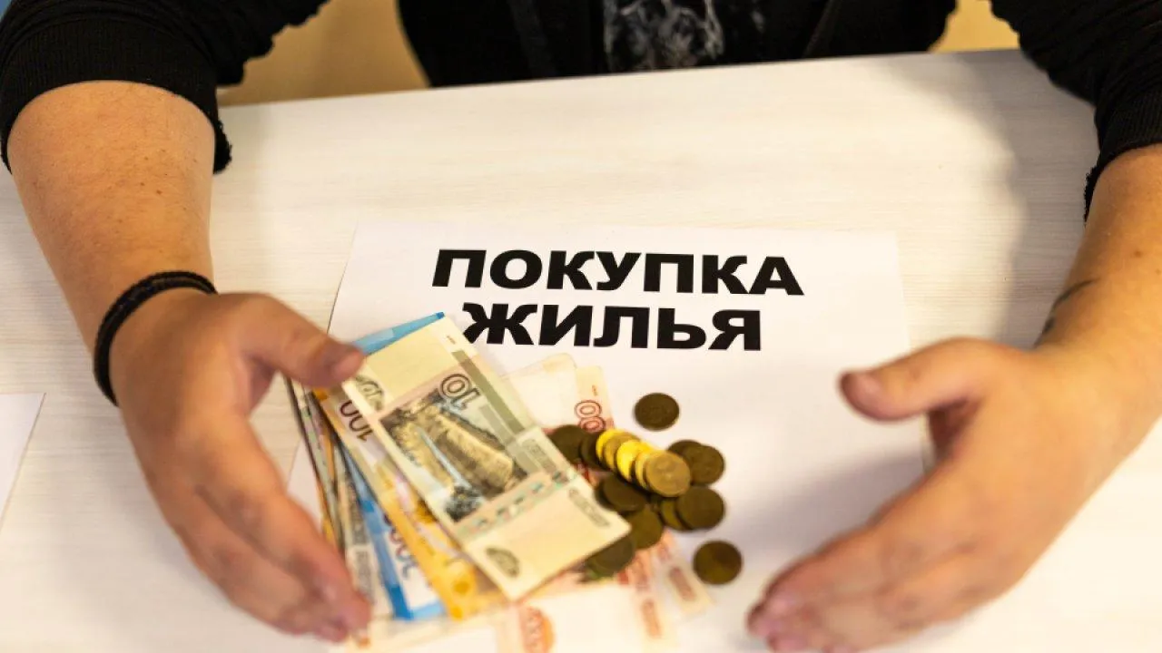 «Деньги напрямую в семью». Сенатор предлагает гасить ипотеку, а не субсидировать ставку