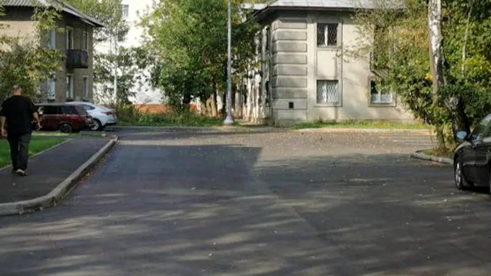 Фото: администрация г. о. Электросталь. На фото: двор на улице Чернышевского, где прошло комплексное благоустройство