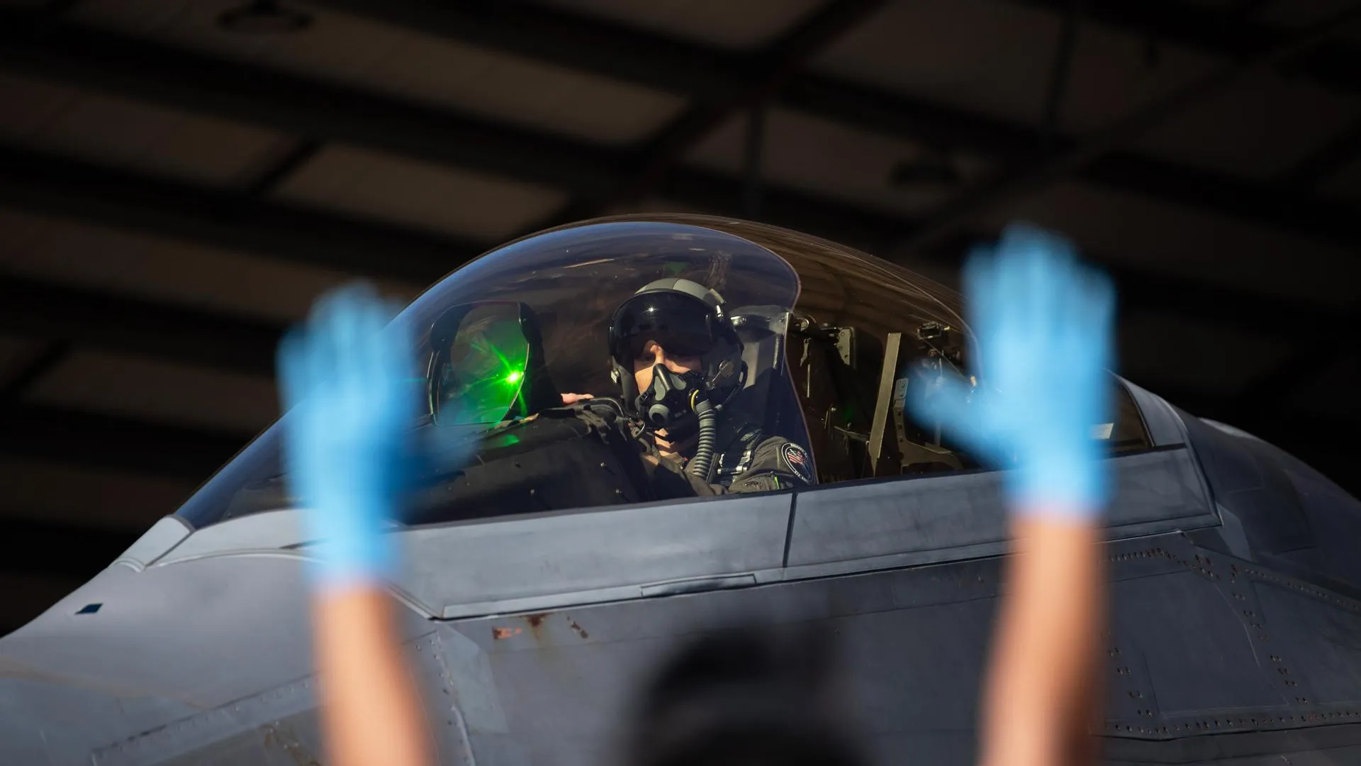 Airman 1st Class David S. Calcot/Keystone Press Agency
