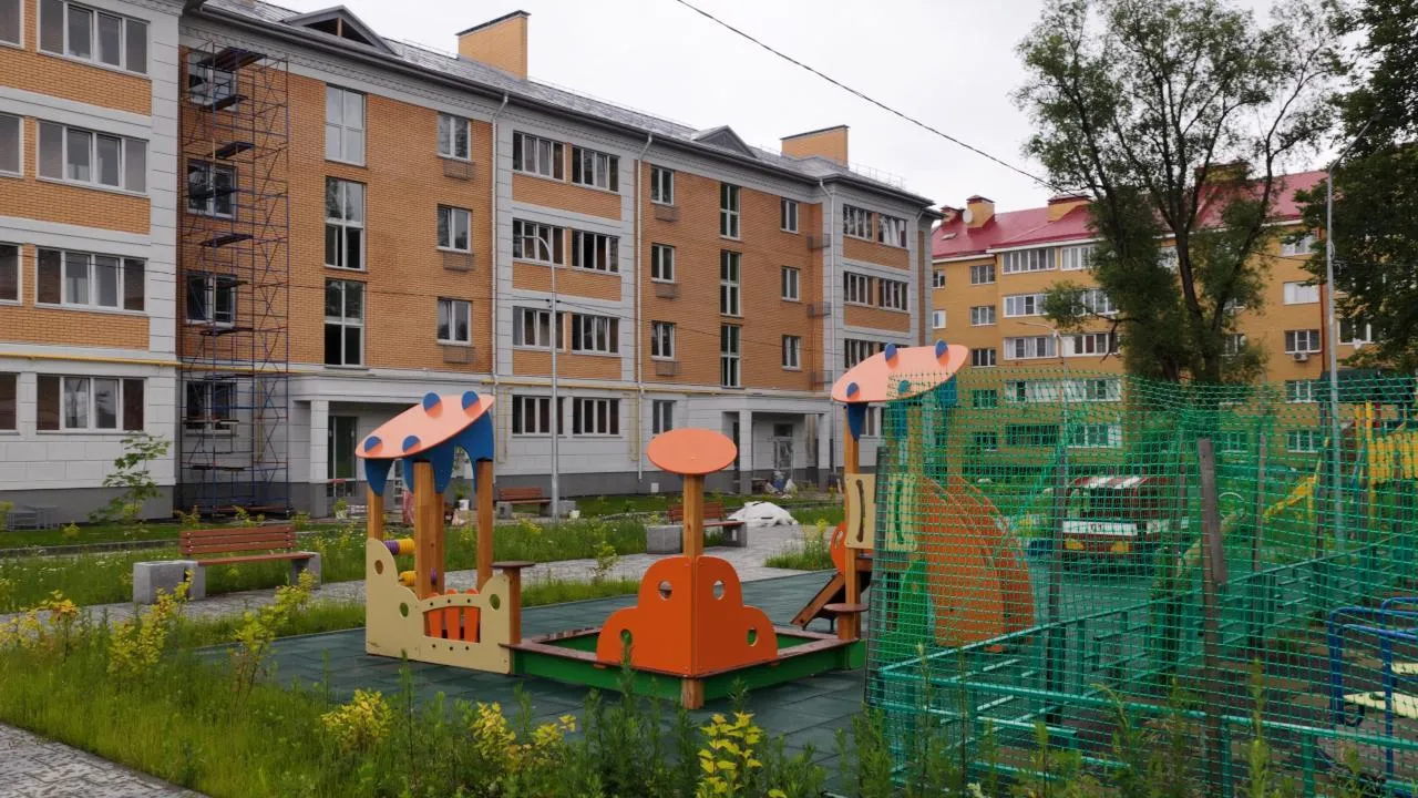 «Ипотечный обрыв». За год продажи квартир в новостройках рухнули на 14%