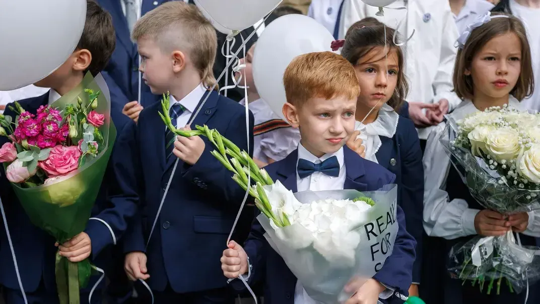 Прием в первый класс без прописки: какие документы нужны и когда подавать