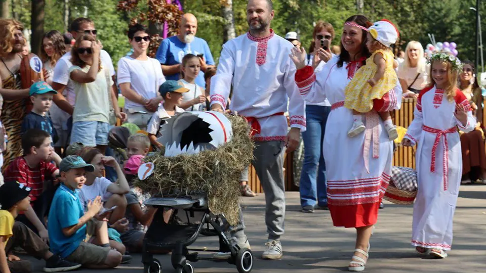 Фото: пресс-служба Аhttps://regions.ru/stupino/na_sportivnoy_volne/podnyat-shtangu-osvoit-priemy-borby-i-sygrat-v-shashki-i-shahmaty-mozhno-v-den-goroda-v-stupineдминистрации г.о. Ступино