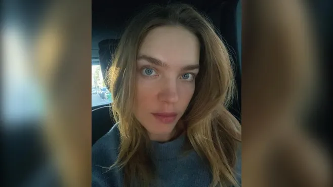 Наталья Водянова впервые после шестых родов вышла на подиум в Китае