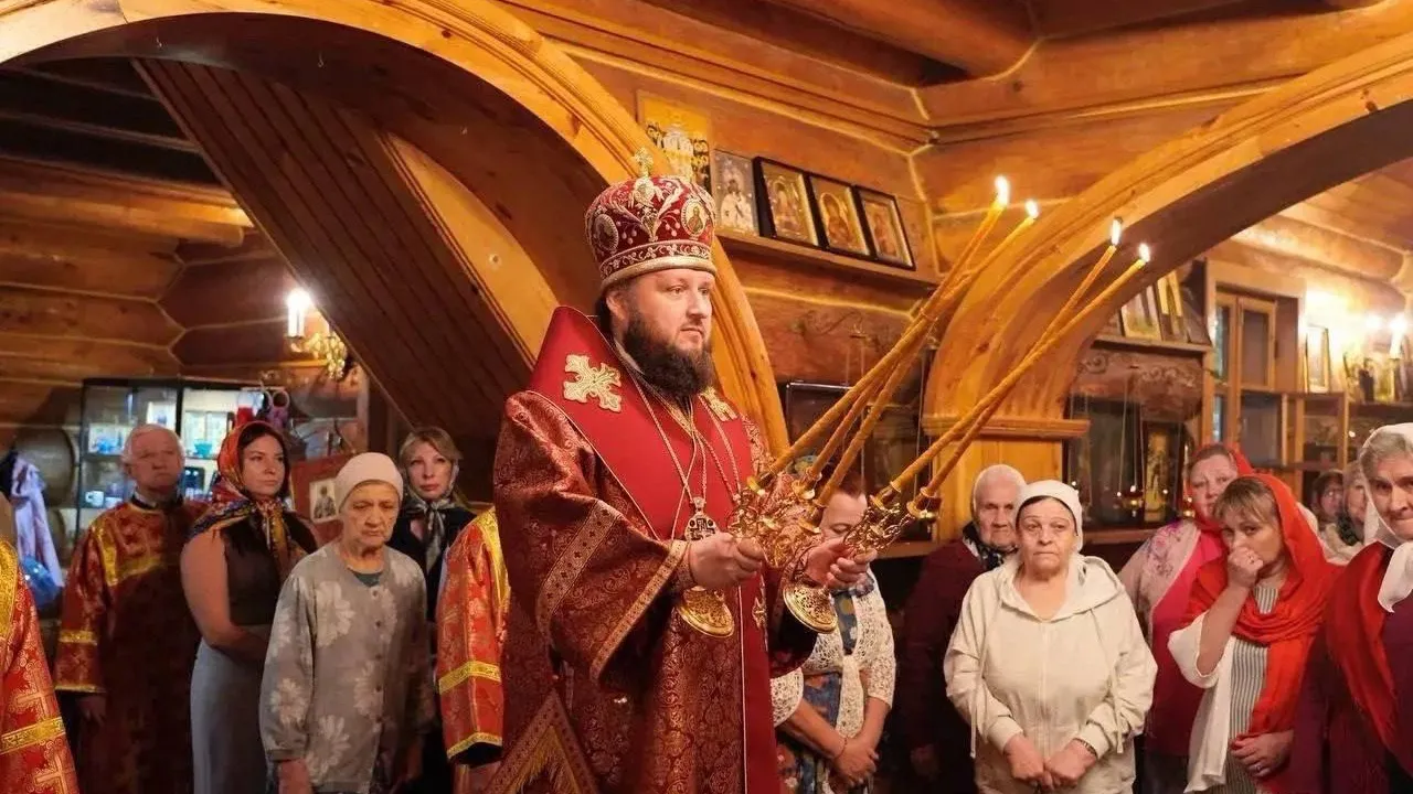 В храме Подольска отметили престольный праздник: богослужение с участием владыки Аксия