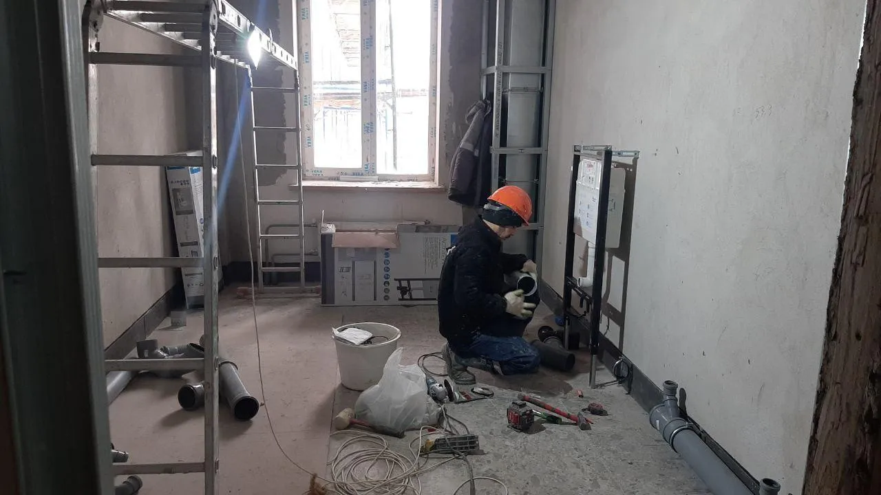 В Бронницах на 65% достроили новый корпус лицея