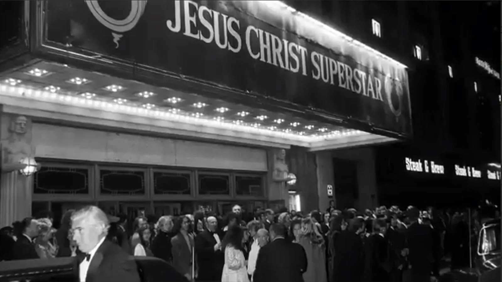 Перед премьерой театральной постановки рок-оперы «Иисус Христос — суперзвезда», США, 1971 год