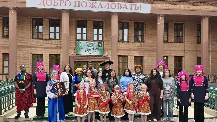 Единственная из Подмосковья: химкинская школа №30 получила право на интернациональную программу