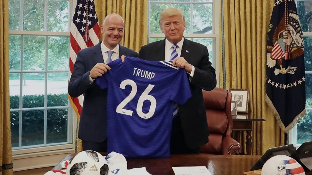 Комментатор Шнякин заявил, что Трамп публично унизил ФИФА